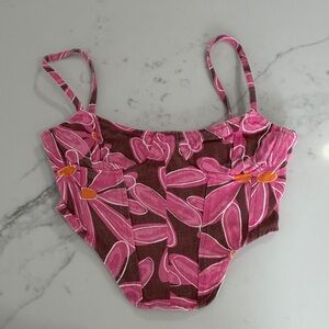 PrettyLittleThing Pink and Brown Floral Crop Top